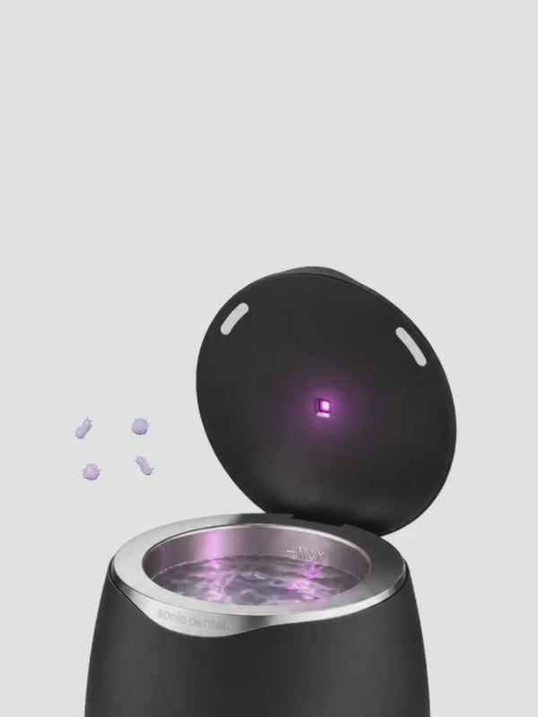 Batteri UV-C integrati che distruggono la luce